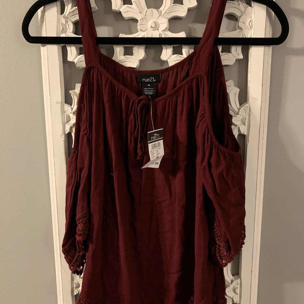 NWT!!! Red cold shoulder shirt
